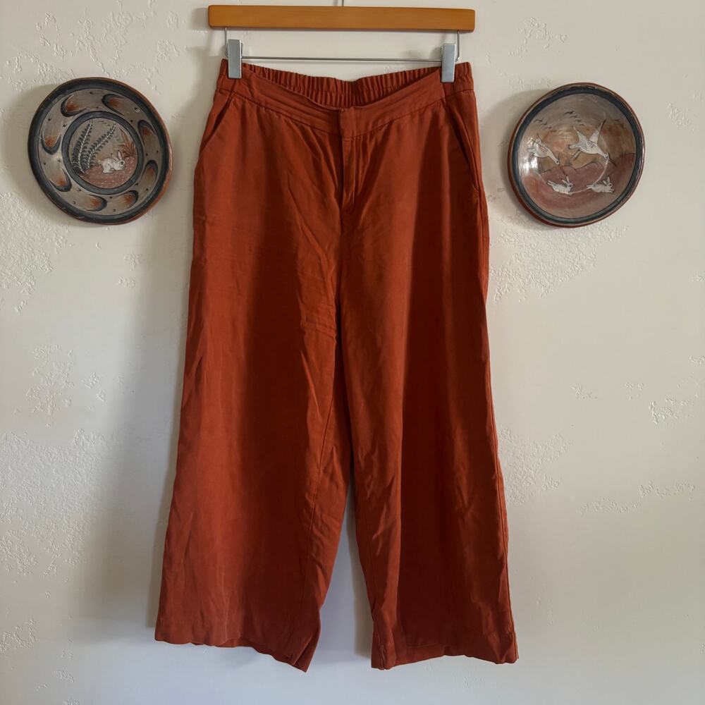 Orange Old Navy Wide Leg Loose Fit Women's Capris